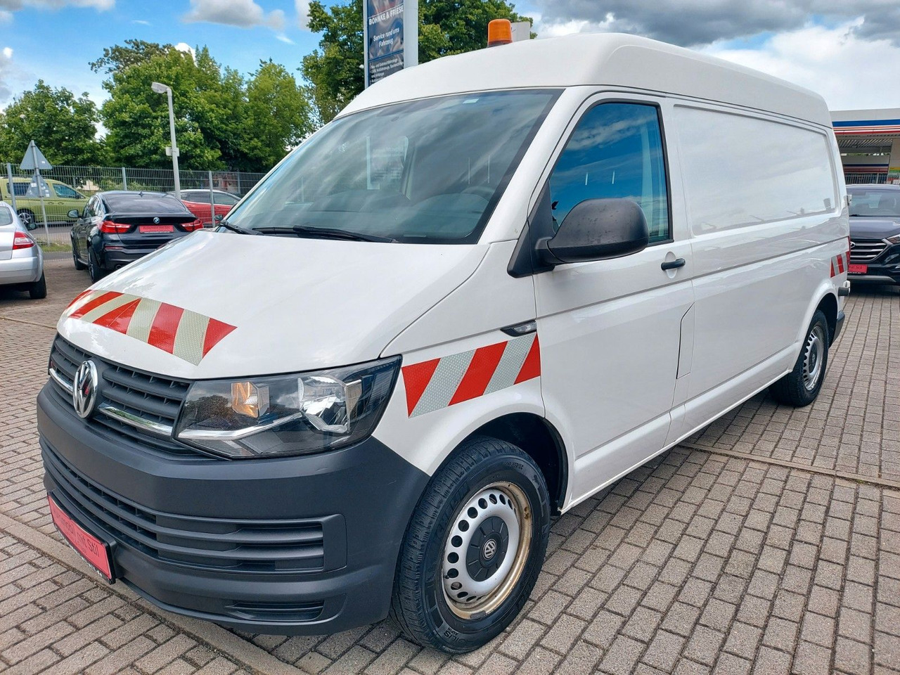 Volkswagen T6 Transporter Kombi Kasten 4x4 hoch lang Klima - People carrier: picture 4 Volkswagen T6 Transporter Kombi Kasten 4x4 hoch lang Klima - People carrier: picture 4
