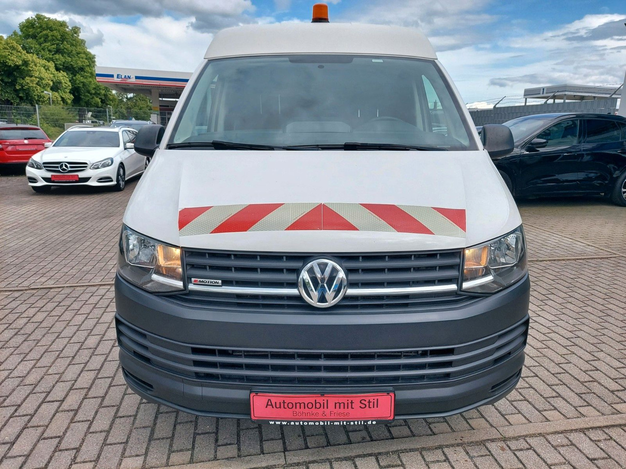 Volkswagen T6 Transporter Kombi Kasten 4x4 hoch lang Klima - People carrier: picture 3 Volkswagen T6 Transporter Kombi Kasten 4x4 hoch lang Klima - People carrier: picture 3