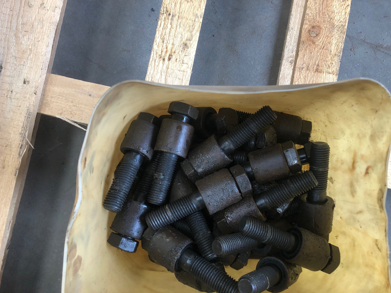 Caterpillar 330/336 Slewring OEM 3530487 - Spare parts: picture 4 Caterpillar 330/336 Slewring OEM 3530487 - Spare parts: picture 4