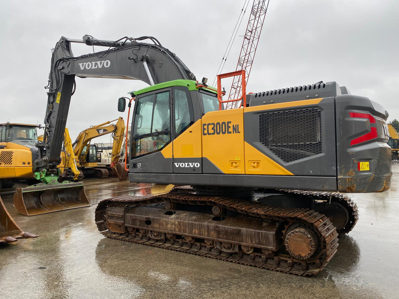 Volvo EC300 - Crawler excavator: picture 1 Volvo EC300 - Crawler excavator: picture 1