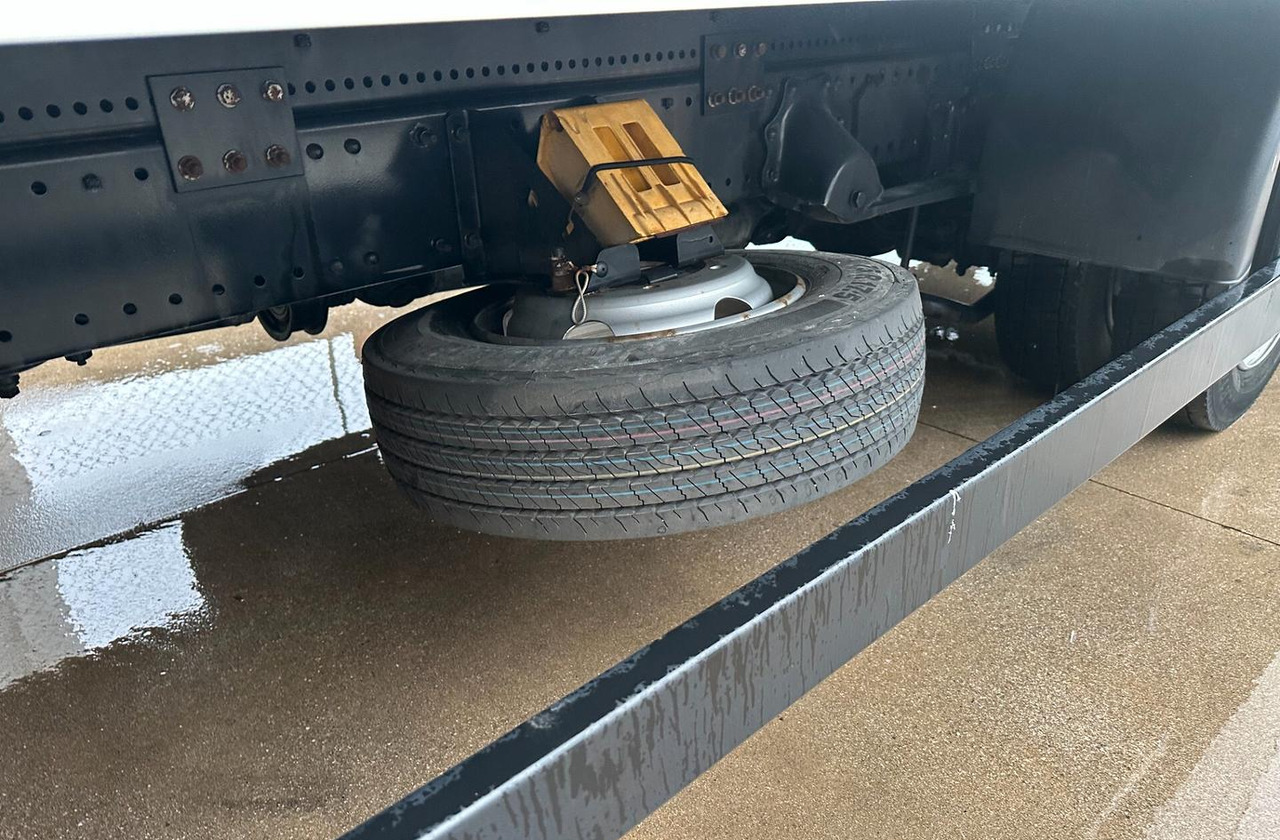 Man 8.220 FURGONE E SPONDA EURO 6 - Box truck: picture 5 Man 8.220 FURGONE E SPONDA EURO 6 - Box truck: picture 5