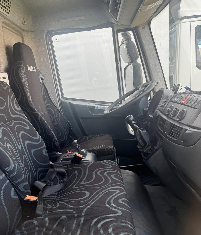 Iveco 75e190 - Box truck: picture 5 Iveco 75e190 - Box truck: picture 5