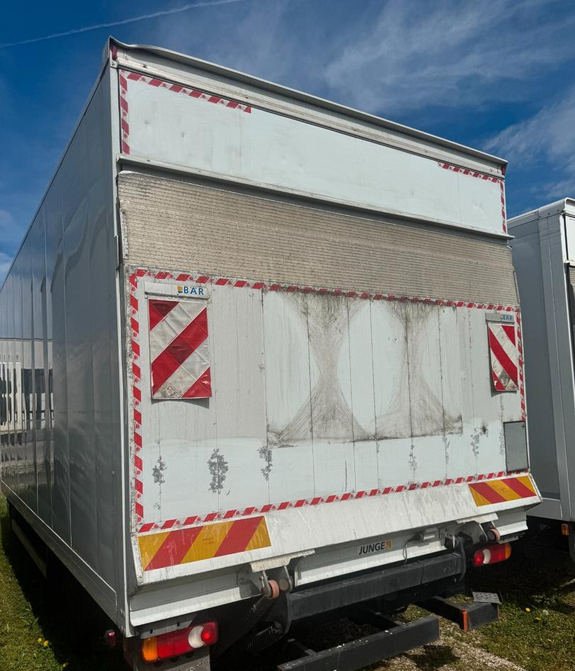 Iveco 75e190 - Box truck: picture 1 Iveco 75e190 - Box truck: picture 1