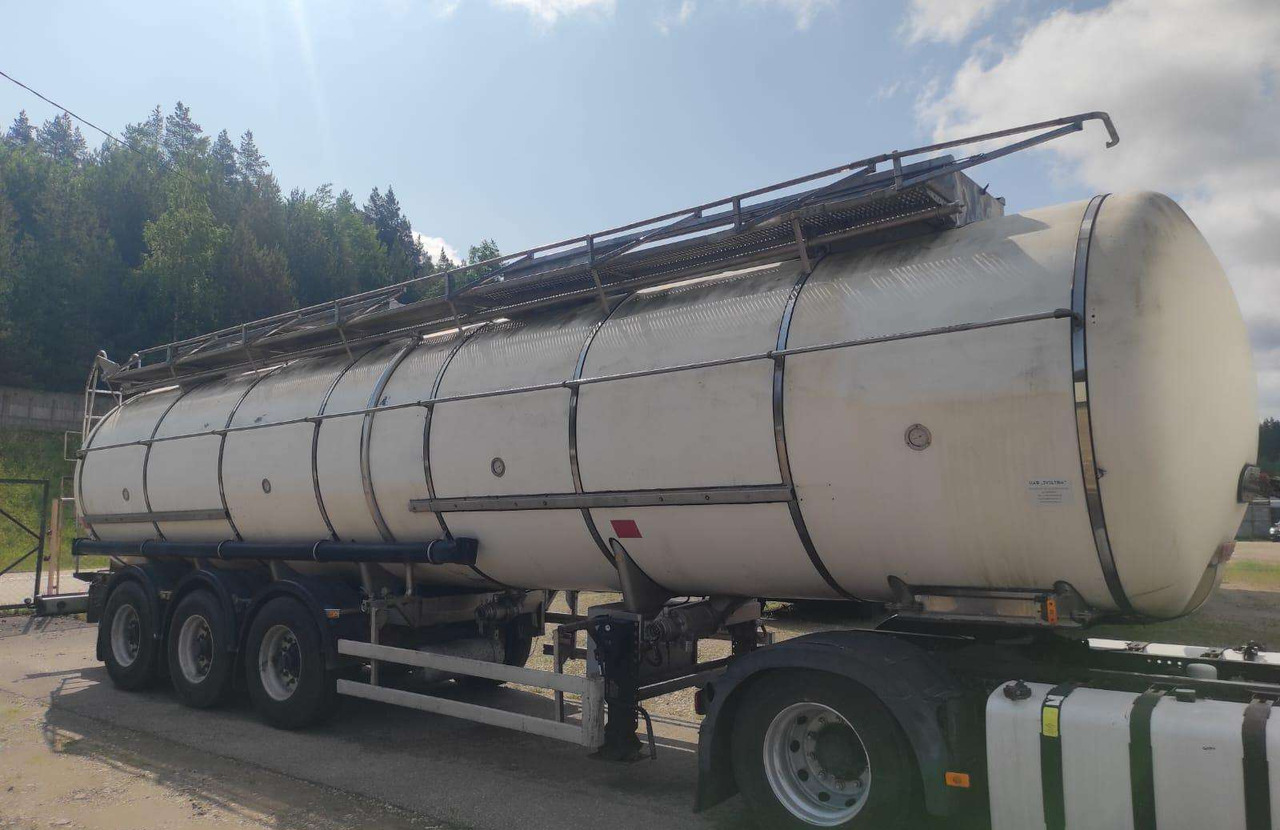 Farcinox FX-3-11 - Tanker semi-trailer: picture 3 Farcinox FX-3-11 - Tanker semi-trailer: picture 3