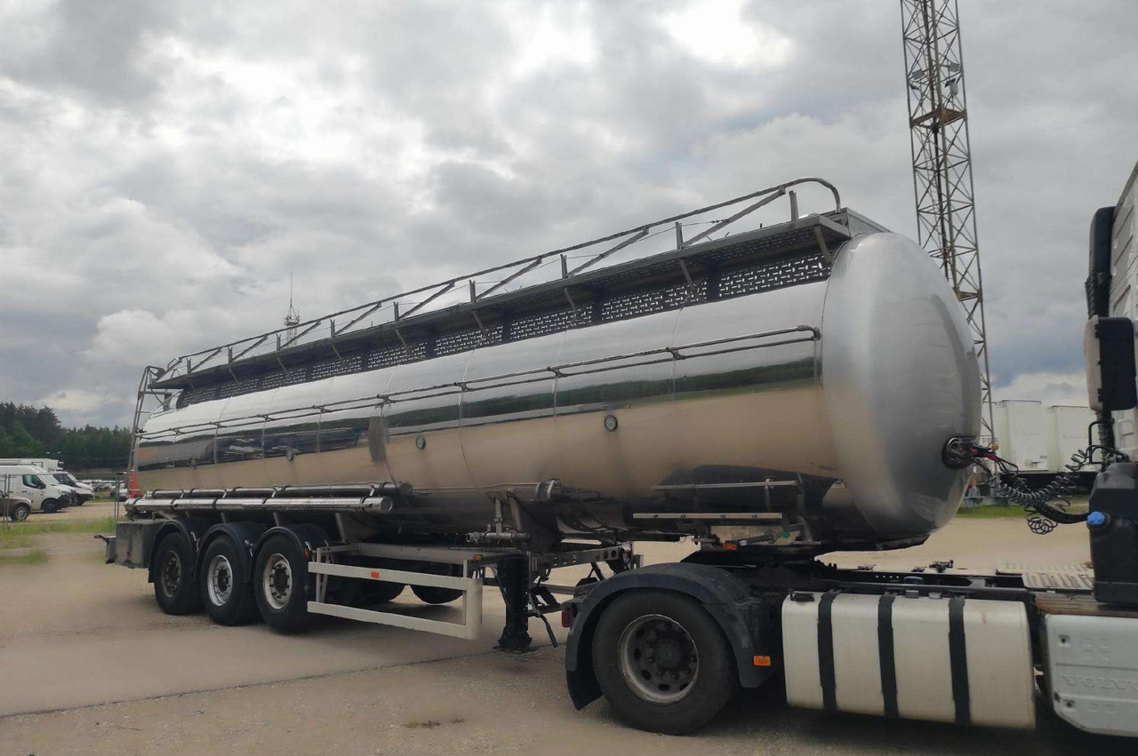 Farcinox - Tanker semi-trailer: picture 2 Farcinox - Tanker semi-trailer: picture 2