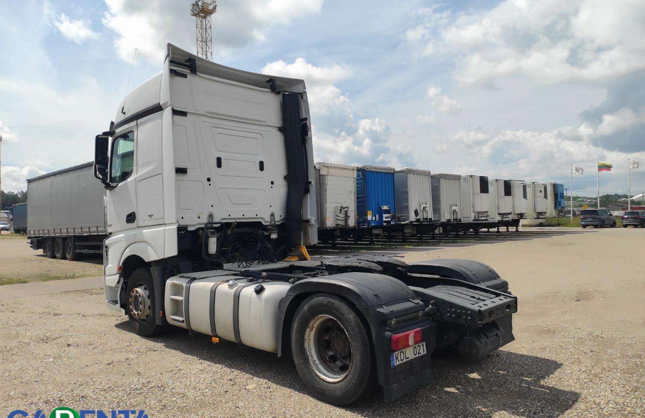 Mercedes-Benz Actros 1845 - Tractor unit: picture 4 Mercedes-Benz Actros 1845 - Tractor unit: picture 4