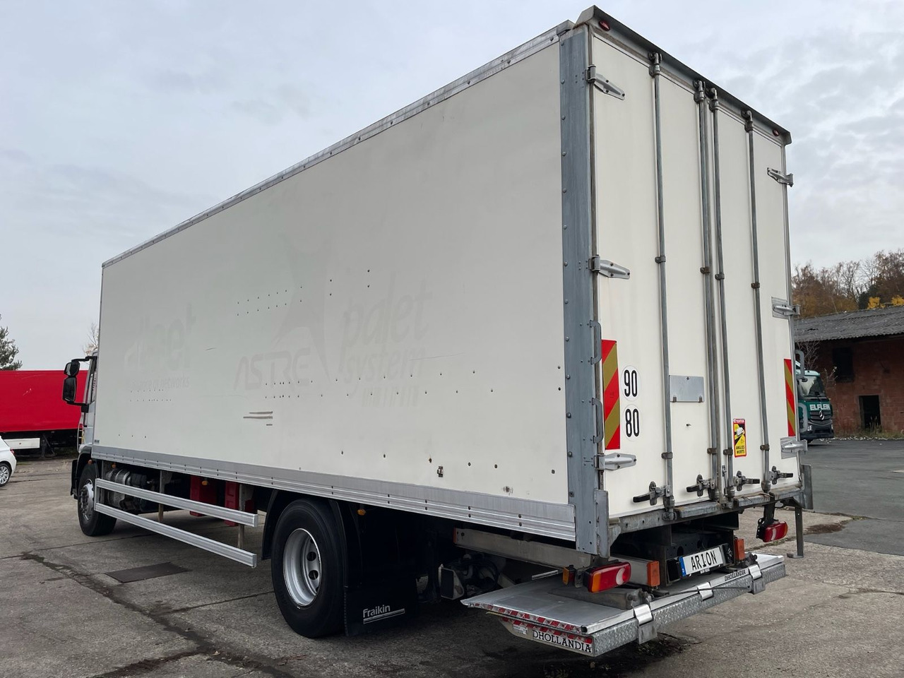 Iveco Eurocargo ML190EL Koffer/LBW/DHOLLANDIA/AC/EU6 - Box truck: picture 5 Iveco Eurocargo ML190EL Koffer/LBW/DHOLLANDIA/AC/EU6 - Box truck: picture 5