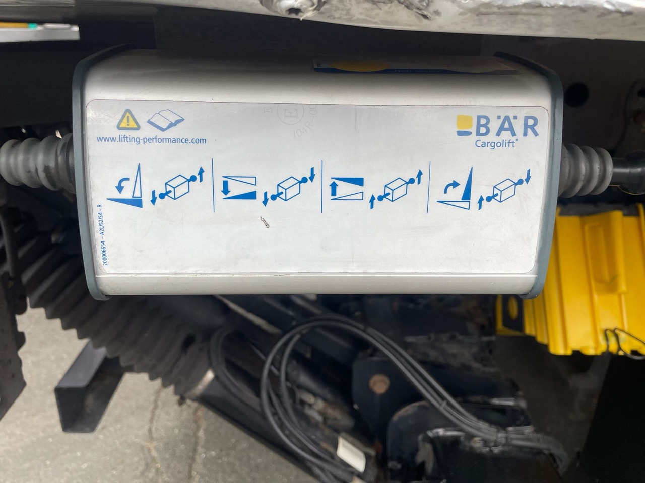 KERSCHER ZAA18 Kühlkoffer/CARRIER/SUPRA900U/LBW - Refrigerated trailer: picture 4 KERSCHER ZAA18 Kühlkoffer/CARRIER/SUPRA900U/LBW - Refrigerated trailer: picture 4