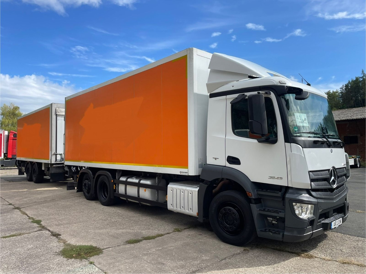 Mercedes-Benz Antos 2543 6x2 Kühlkoffer/CARRIER/NLA/LBW/AC/EU6 - Refrigerated truck: picture 1 Mercedes-Benz Antos 2543 6x2 Kühlkoffer/CARRIER/NLA/LBW/AC/EU6 - Refrigerated truck: picture 1