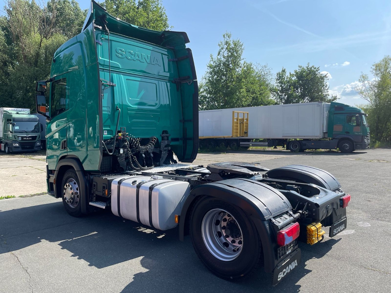 Scania R500 4x2 SZM/Retarder/StandAC/2xBett/2xTank/EU6d - Tractor unit: picture 4 Scania R500 4x2 SZM/Retarder/StandAC/2xBett/2xTank/EU6d - Tractor unit: picture 4