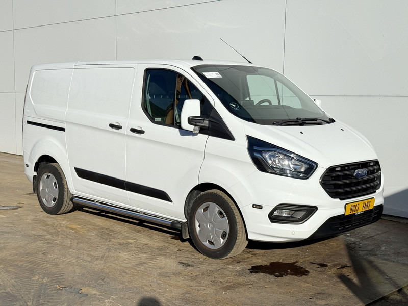 Ford Transit Custom 340 1.0 PHEV 120PK PHEV Benzine Automaat L1H1 LED Airco Cruise Control Navigatie Parkeersensoren voor achter - Small van: picture 4 Ford Transit Custom 340 1.0 PHEV 120PK PHEV Benzine Automaat L1H1 LED Airco Cruise Control Navigatie Parkeersensoren voor achter - Small van: picture 4