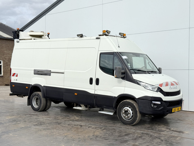 Iveco Daily 70C17 3.0 **Engine Broken** 3.0L L4H2 Dubbellucht Airco Cruise Control Dubbele Schuifdeuren Trekhaak 3.5t Tachograaf - Panel van: picture 5 Iveco Daily 70C17 3.0 **Engine Broken** 3.0L L4H2 Dubbellucht Airco Cruise Control Dubbele Schuifdeuren Trekhaak 3.5t Tachograaf - Panel van: picture 5