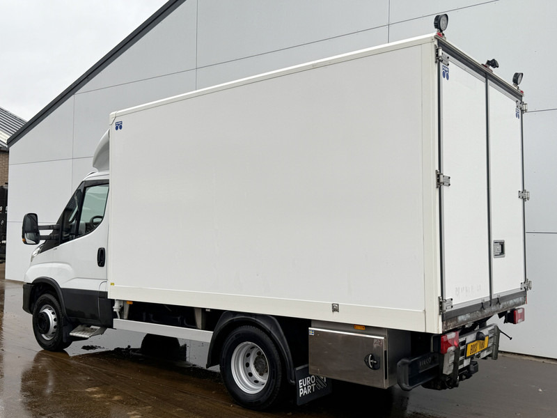 Iveco Daily Daily 70C18 3.0 *Service bus / Inbouw* LED Climate Control Cruise Control Tachograaf Standkachel Trekhaak Camera Stoelverwarming - Closed box van: picture 2 Iveco Daily Daily 70C18 3.0 *Service bus / Inbouw* LED Climate Control Cruise Control Tachograaf Standkachel Trekhaak Camera Stoelverwarming - Closed box van: picture 2