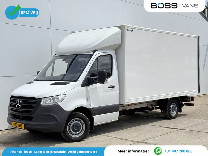 Mercedes-Benz Sprinter 315 1.9 CDI Automaat Laadklep Airco Cruise Control Carplay Bakwagen Meubelbak Koffer - Closed box van: picture 1 Mercedes-Benz Sprinter 315 1.9 CDI Automaat Laadklep Airco Cruise Control Carplay Bakwagen Meubelbak Koffer - Closed box van: picture 1