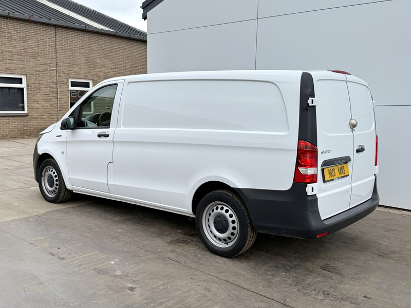 Mercedes-Benz eVito 112 66 kWh Elektrisch 66kWh 280km WLTP Snelladen Climate Control Cruise Control Camera Parkeersensoren voor achter Stoelverwarming - Small van, Electric van: picture 2 Mercedes-Benz eVito 112 66 kWh Elektrisch 66kWh 280km WLTP Snelladen Climate Control Cruise Control Camera Parkeersensoren voor achter Stoelverwarming - Small van, Electric van: picture 2