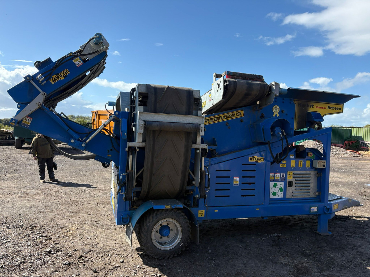 Herbst HCS74 - Screener: picture 1 Herbst HCS74 - Screener: picture 1