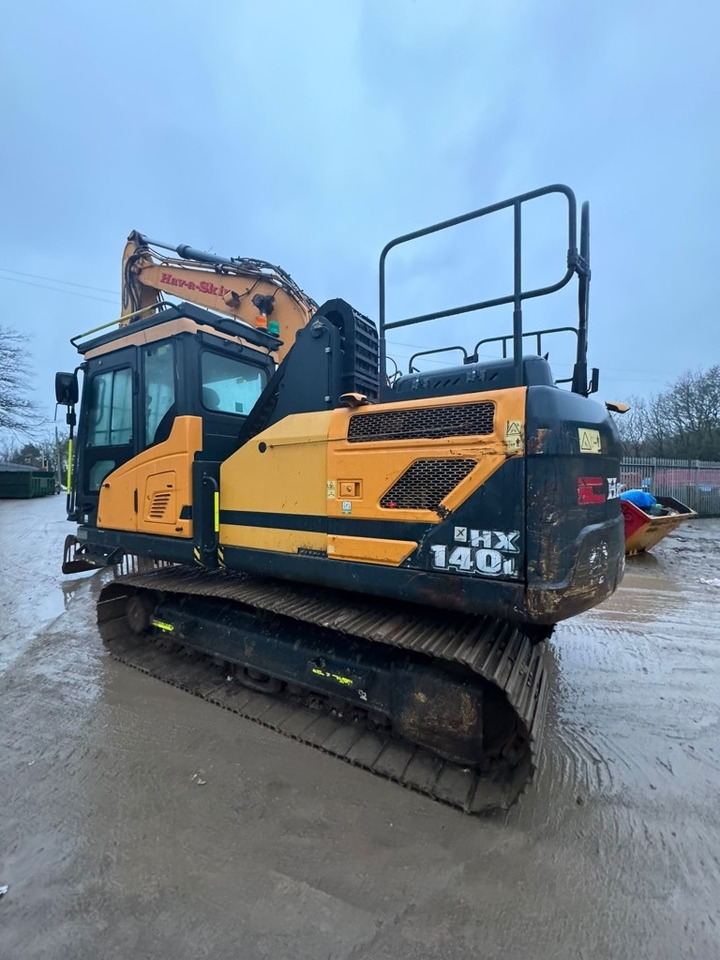Hyundai HX140L  - Crawler excavator: picture 1 Hyundai HX140L  - Crawler excavator: picture 1