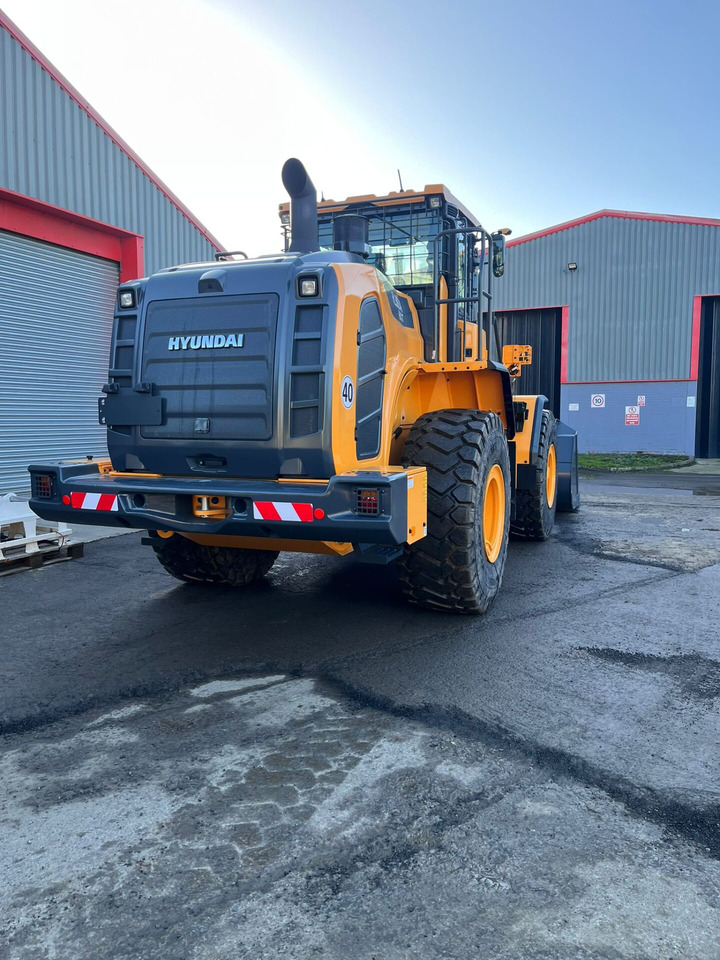 Hyundai HL960A - Wheel loader: picture 5 Hyundai HL960A - Wheel loader: picture 5