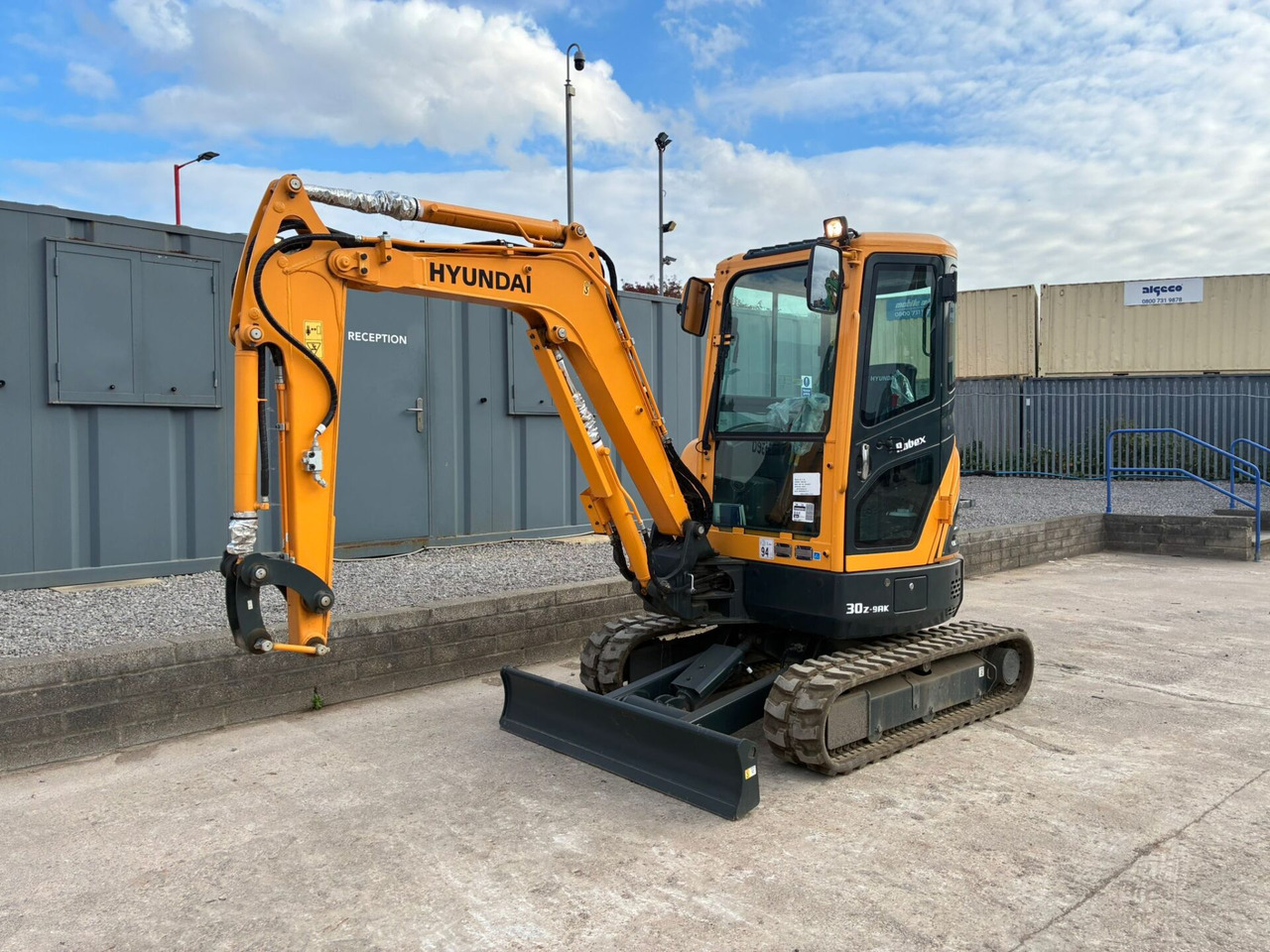 Hyundai R30Z-9AK - Mini excavator: picture 1 Hyundai R30Z-9AK - Mini excavator: picture 1