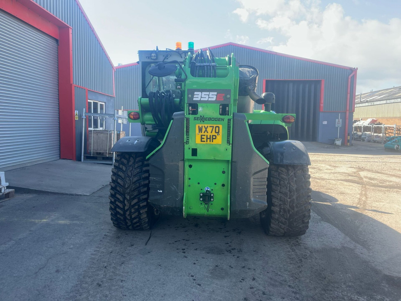 SENNEBOGEN 355 - Telescopic handler: picture 4 SENNEBOGEN 355 - Telescopic handler: picture 4