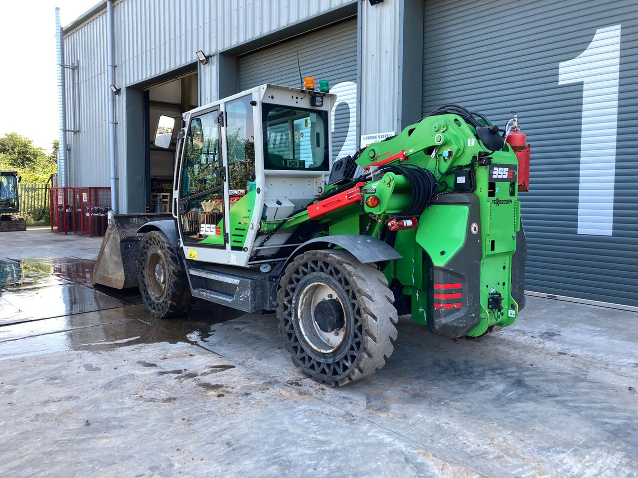 Sennebogen 355E - Telescopic handler: picture 3 Sennebogen 355E - Telescopic handler: picture 3