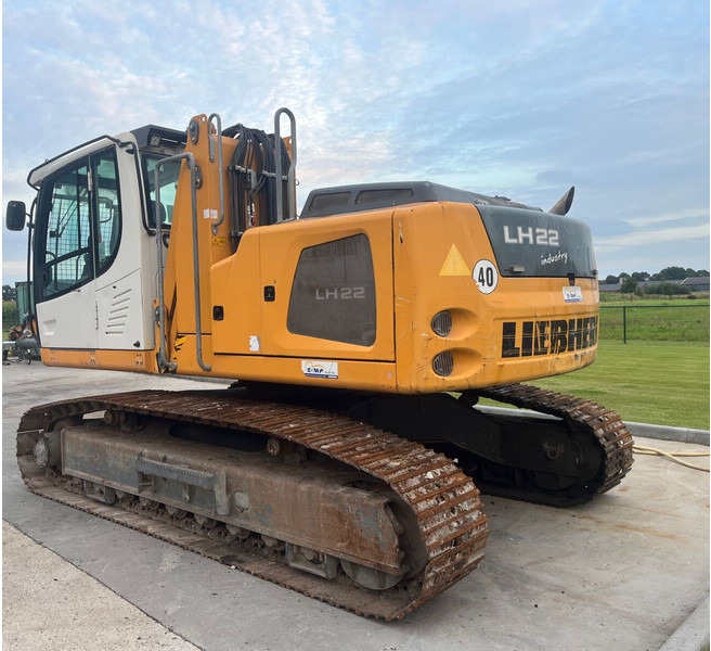 Liebherr LH22 Industry for parts - Crawler excavator: picture 2 Liebherr LH22 Industry for parts - Crawler excavator: picture 2