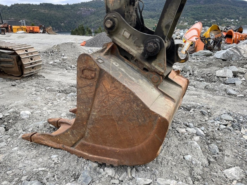 Crawler excavator Hyundai HX 300 L: picture 9