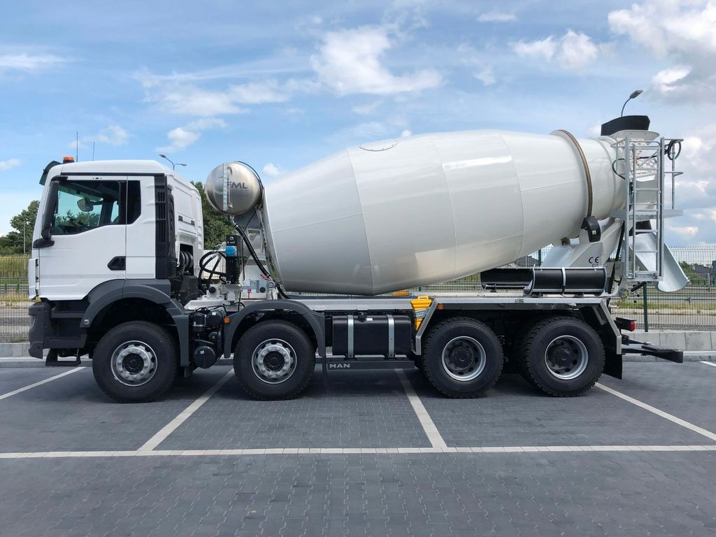 MAN TGS 35.440 8X4 GSR FML 9 M3 - Concrete mixer truck: picture 3 MAN TGS 35.440 8X4 GSR FML 9 M3 - Concrete mixer truck: picture 3