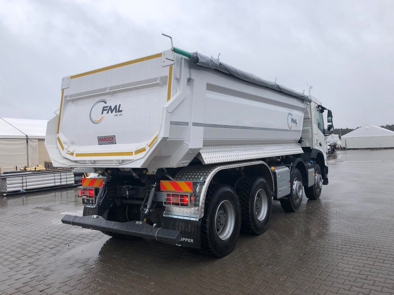 Volvo FMX 460 8x4 FML KIPPER - Tipper: picture 5 Volvo FMX 460 8x4 FML KIPPER - Tipper: picture 5