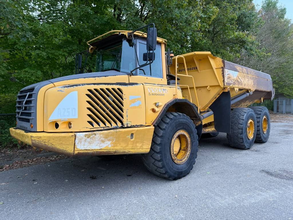 Volvo A25D - Articulated dump truck: picture 1 Volvo A25D - Articulated dump truck: picture 1