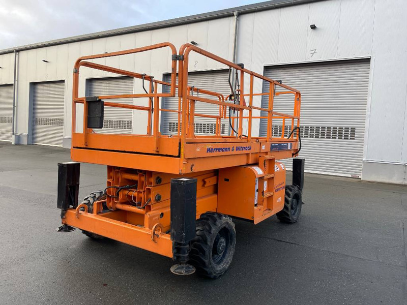 Haulotte H 12 SX - Scissor lift: picture 3 Haulotte H 12 SX - Scissor lift: picture 3