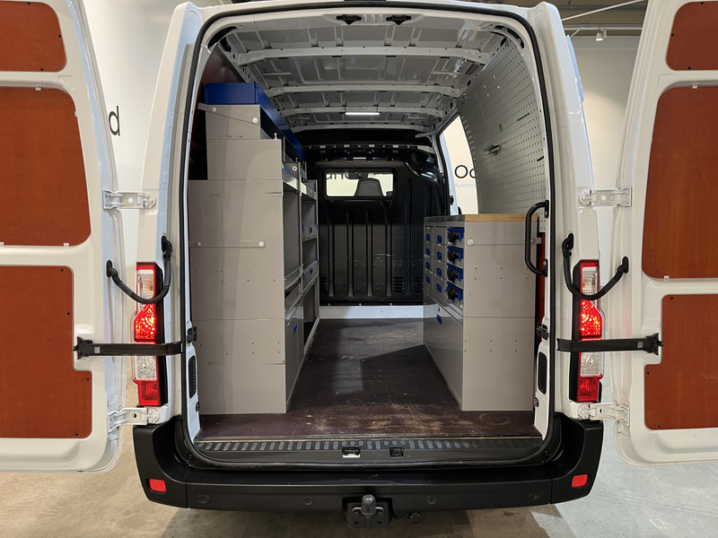 Panel van Opel Movano 2.3 L2H2 136 PK Servicebus / Inrichting / Euro 6 / Airco / Cruise Control / Trekhaak / CarPlay / PDC / Navigatie / 3-Zits / 67.300 KM !!: picture 17