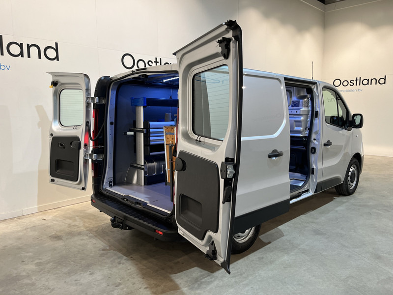 Renault Trafic 2.0 dCi L1H1 170 PK Automaat Servicebus / Sortimo Inrichting / Euro 6 / Airco / Cruise Control / Camera / Trekhaak / 3-Zits / - Small van: picture 2 Renault Trafic 2.0 dCi L1H1 170 PK Automaat Servicebus / Sortimo Inrichting / Euro 6 / Airco / Cruise Control / Camera / Trekhaak / 3-Zits / - Small van: picture 2