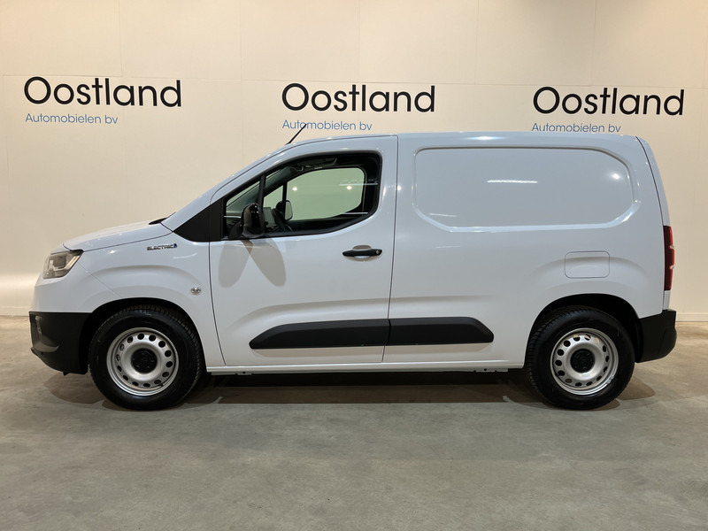 Toyota PROACE CITY Electric Live 50 kWh 100% elektrisch !! / CCS Snellader / Airco / Cruise Control / CarPlay / Navigatie / Camera / 980 KM !! Z.G.A.N. / BPM VRIJ !! - Small van, Electric van: picture 2 Toyota PROACE CITY Electric Live 50 kWh 100% elektrisch !! / CCS Snellader / Airco / Cruise Control / CarPlay / Navigatie / Camera / 980 KM !! Z.G.A.N. / BPM VRIJ !! - Small van, Electric van: picture 2