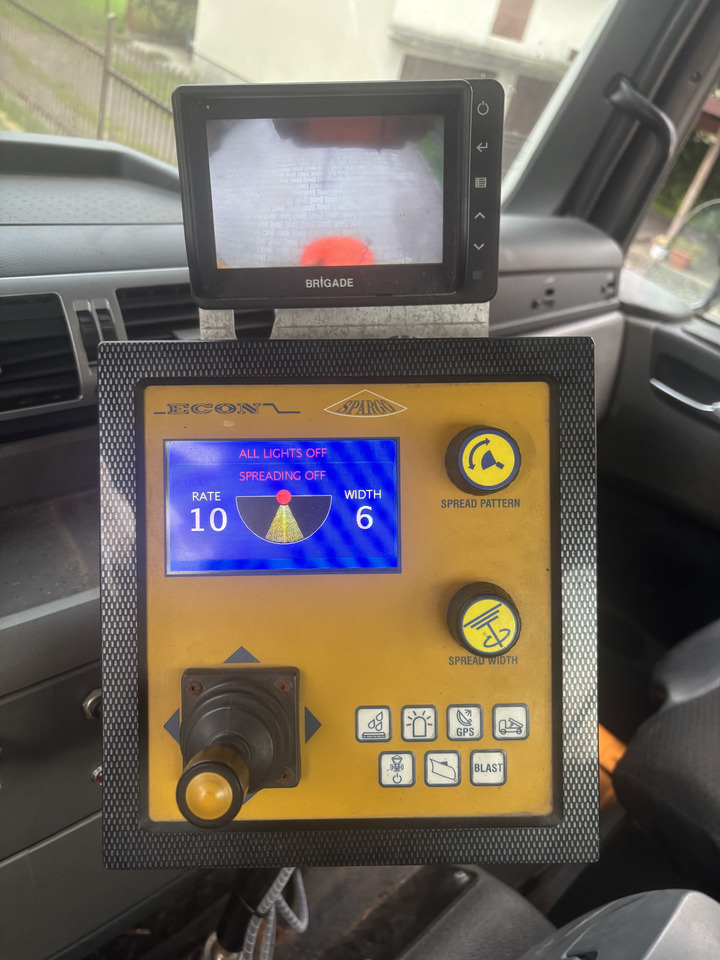 MAN TGM 18.290 4X4 BB GRITTER/SPREADER/PLOUGH - Snow removal vehicle: picture 5 MAN TGM 18.290 4X4 BB GRITTER/SPREADER/PLOUGH - Snow removal vehicle: picture 5