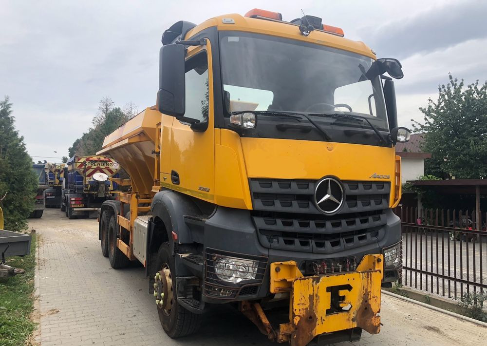 Mercedes-Benz Arocs 3333 6x6 piaskarka solarka econ pług schmidt - Snow removal vehicle: picture 1 Mercedes-Benz Arocs 3333 6x6 piaskarka solarka econ pług schmidt - Snow removal vehicle: picture 1