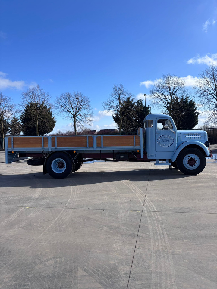 Dropside/ Flatbed truck Scania Scania 111: picture 10