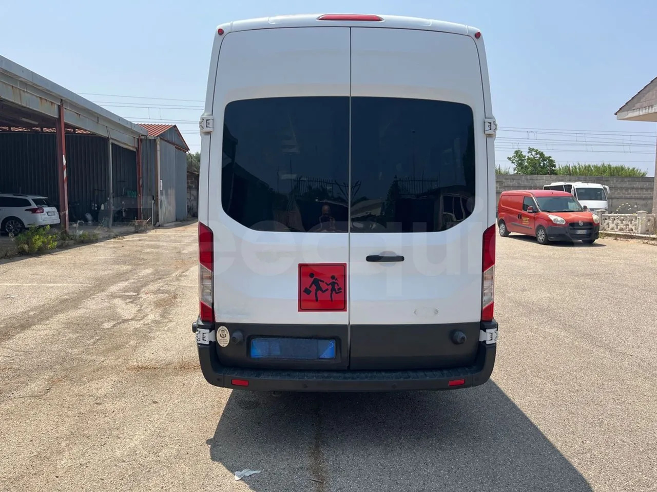 Ford Transit - Minibus, People carrier: picture 5 Ford Transit - Minibus, People carrier: picture 5