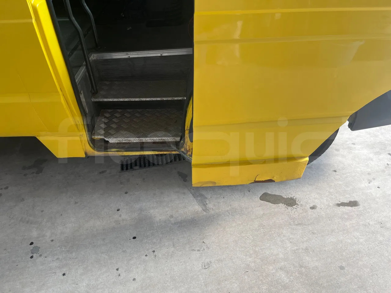 Iveco Daily - School bus: picture 4 Iveco Daily - School bus: picture 4