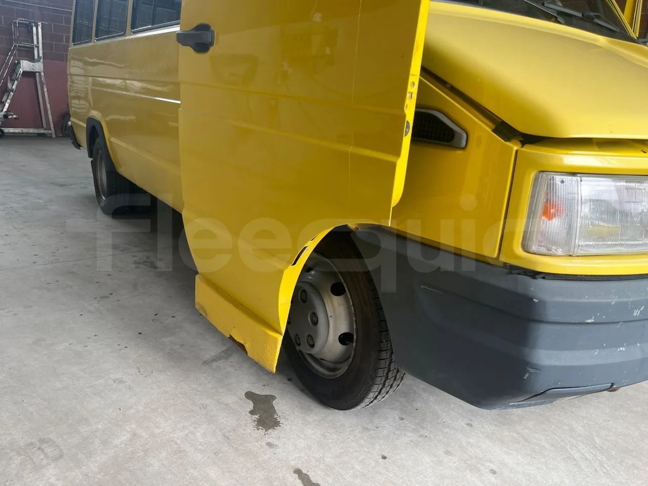 Iveco Daily - School bus: picture 1 Iveco Daily - School bus: picture 1