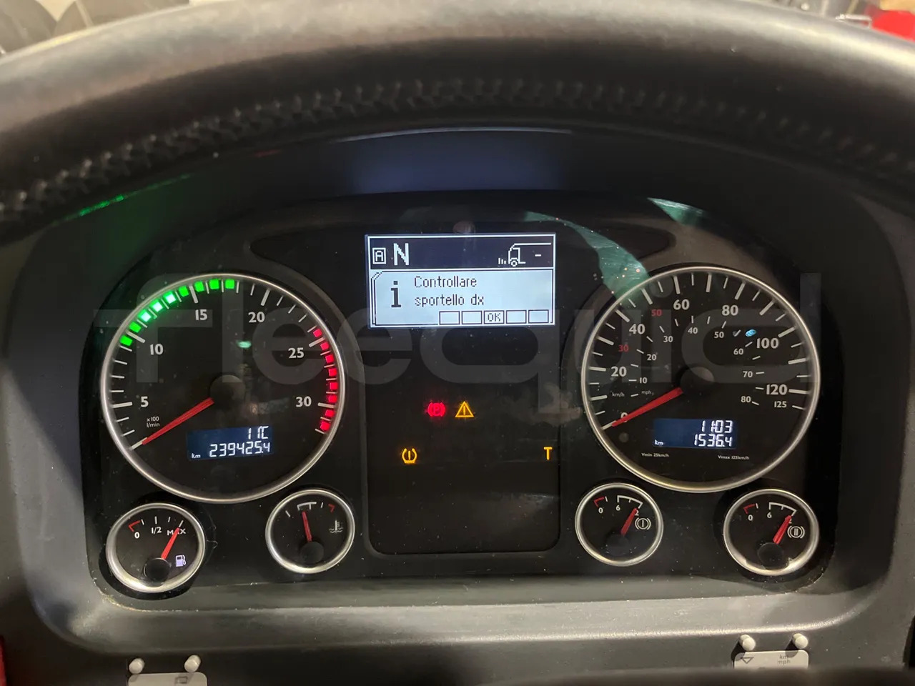 Man Lion's Coach - Coach: picture 3 Man Lion's Coach - Coach: picture 3