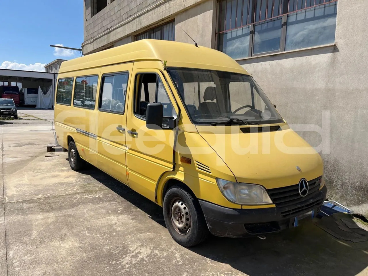 Mercedes-Benz 313 CDI - School bus: picture 1 Mercedes-Benz 313 CDI - School bus: picture 1
