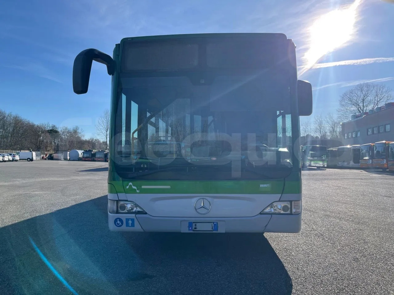 Mercedes-Benz O 530 - Articulated bus: picture 2 Mercedes-Benz O 530 - Articulated bus: picture 2