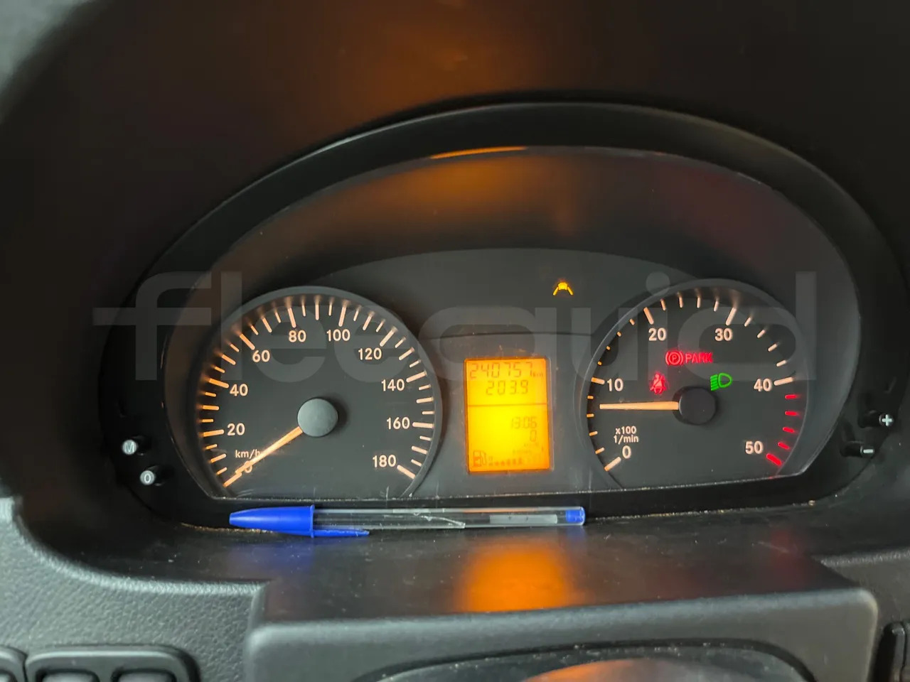 Mercedes-Benz Sprinter - Minibus, People carrier: picture 3 Mercedes-Benz Sprinter - Minibus, People carrier: picture 3