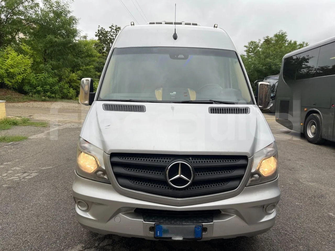 Mercedes-Benz Sprinter - Minibus, People carrier: picture 2 Mercedes-Benz Sprinter - Minibus, People carrier: picture 2
