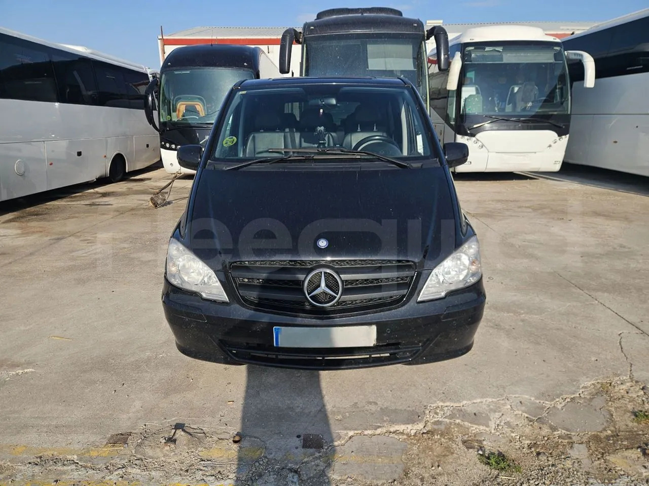 Mercedes-Benz Vito Tourer - Minibus, People carrier: picture 2 Mercedes-Benz Vito Tourer - Minibus, People carrier: picture 2
