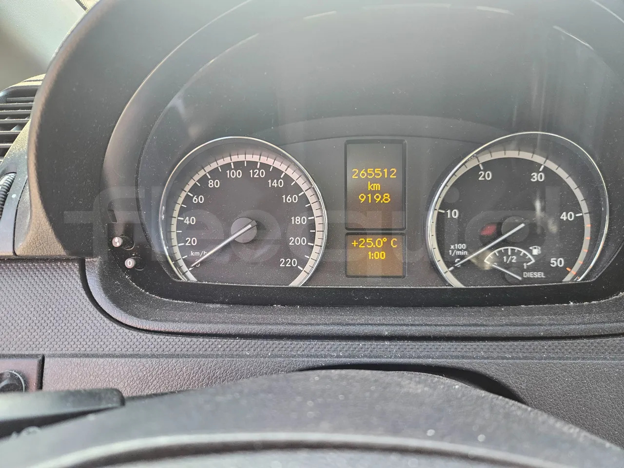 Mercedes-Benz Vito Tourer - Minibus, People carrier: picture 3 Mercedes-Benz Vito Tourer - Minibus, People carrier: picture 3