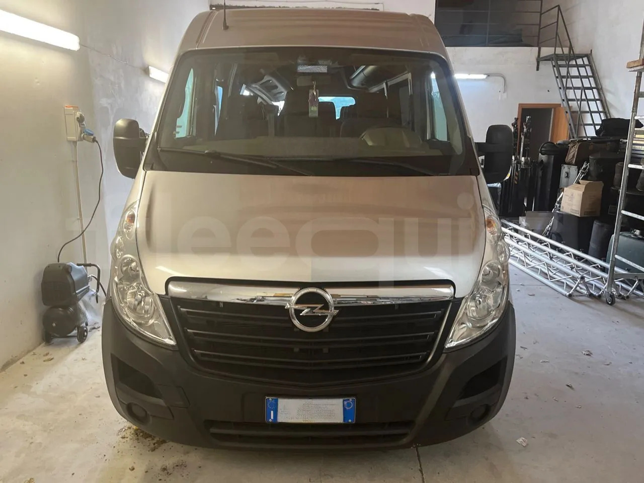 Opel Movano - Minibus, People carrier: picture 1 Opel Movano - Minibus, People carrier: picture 1