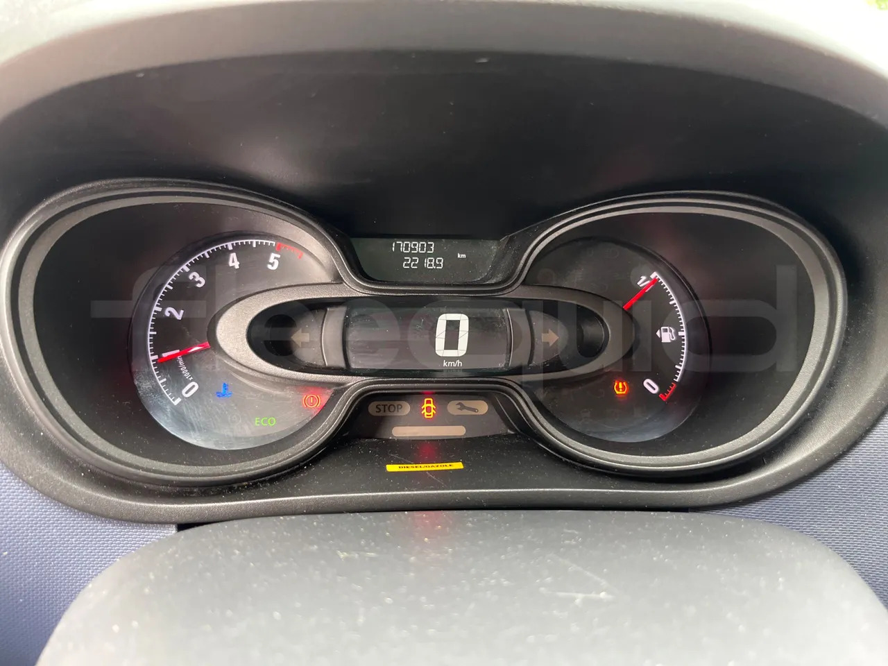 Opel Vivaro - B - Minibus, People carrier: picture 3 Opel Vivaro - B - Minibus, People carrier: picture 3