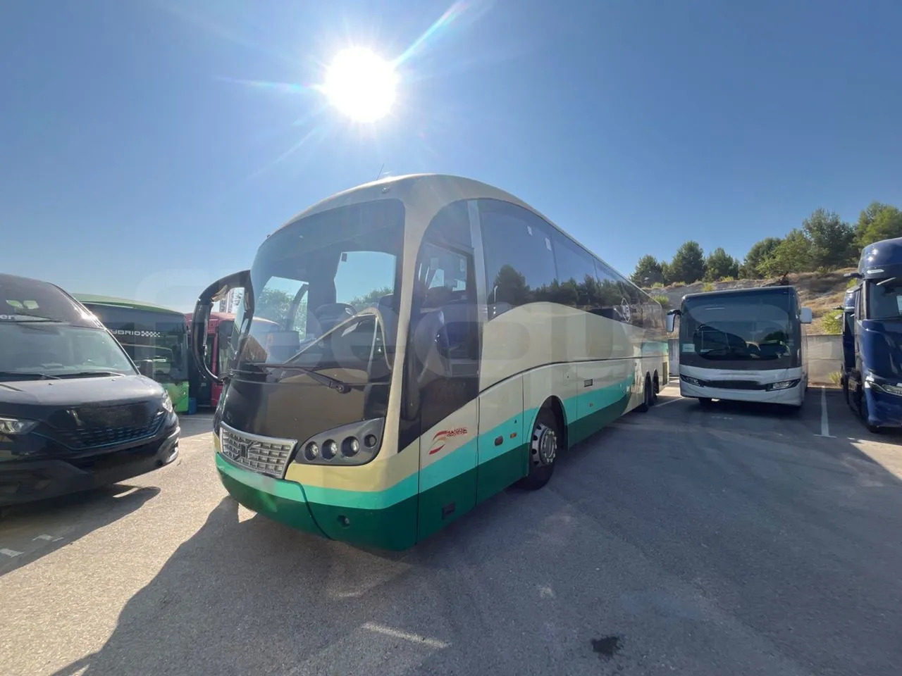 Volvo B12B - Coach: picture 3 Volvo B12B - Coach: picture 3
